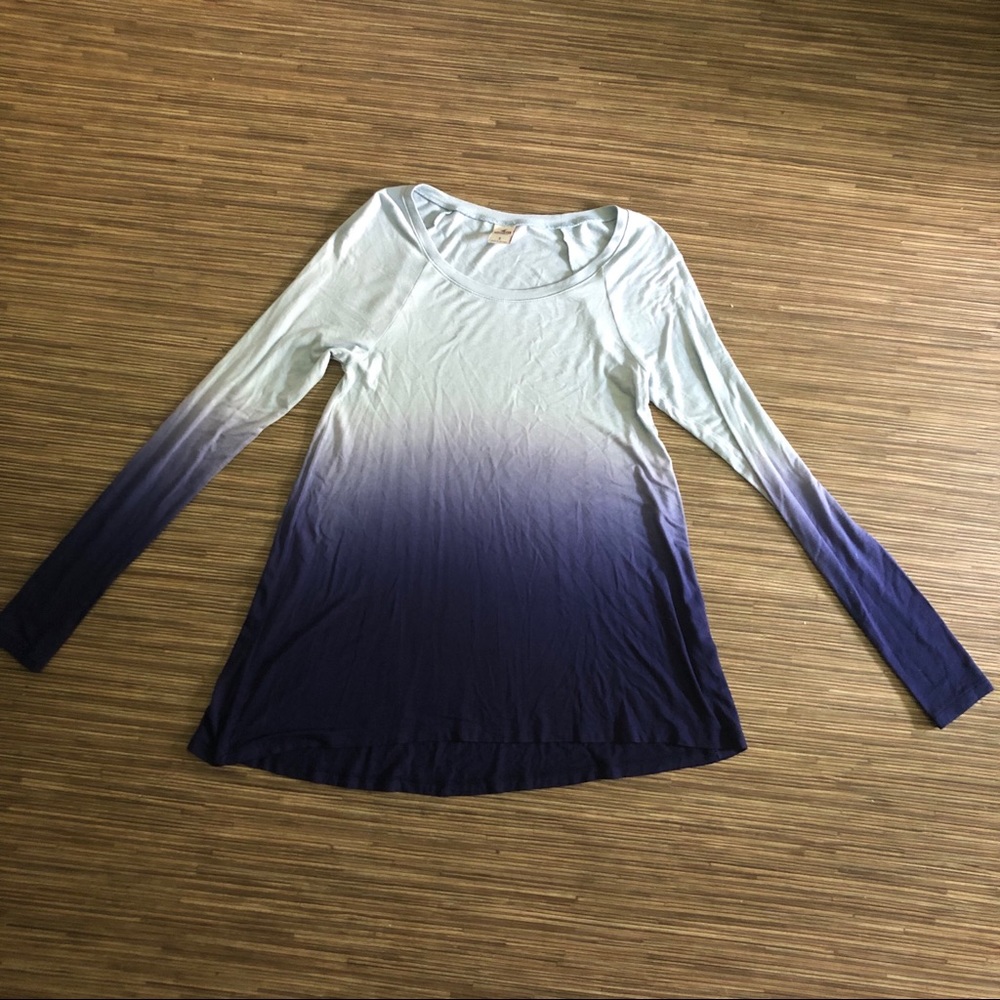Hollister long sleeve top